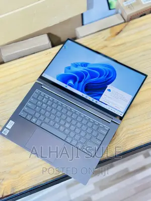 New Laptop Lenovo Yoga C930 16GB Intel Core I5 SSD 512GB