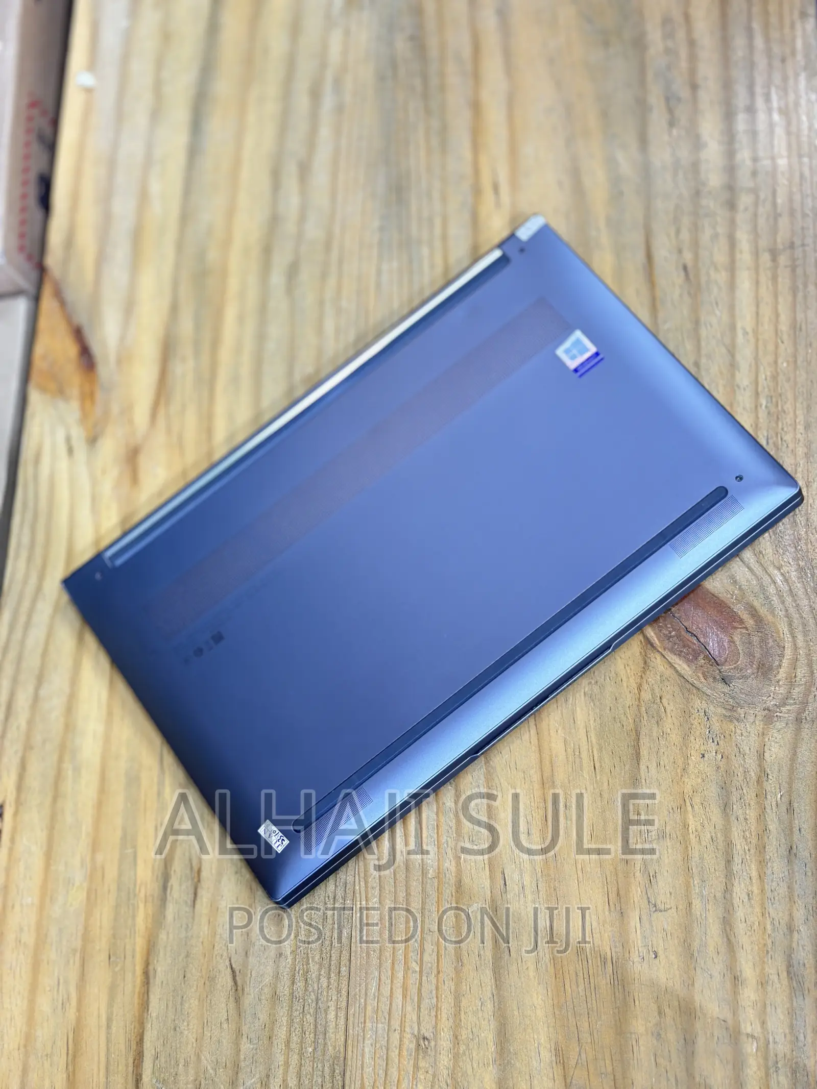 New Laptop Lenovo Yoga C930 16GB Intel Core I5 SSD 512GB