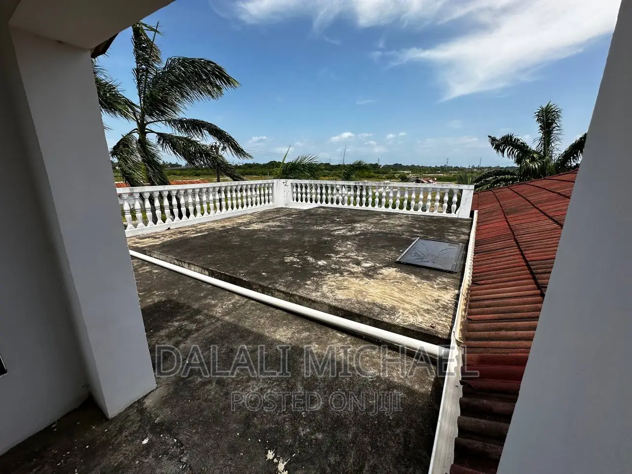Furnished 6bdrm Bungalow in Baharibeach, Kunduchi for rent
