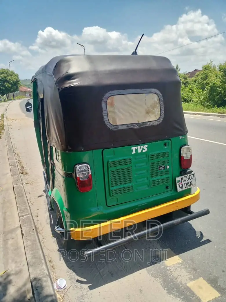 TVS 2023 Gray