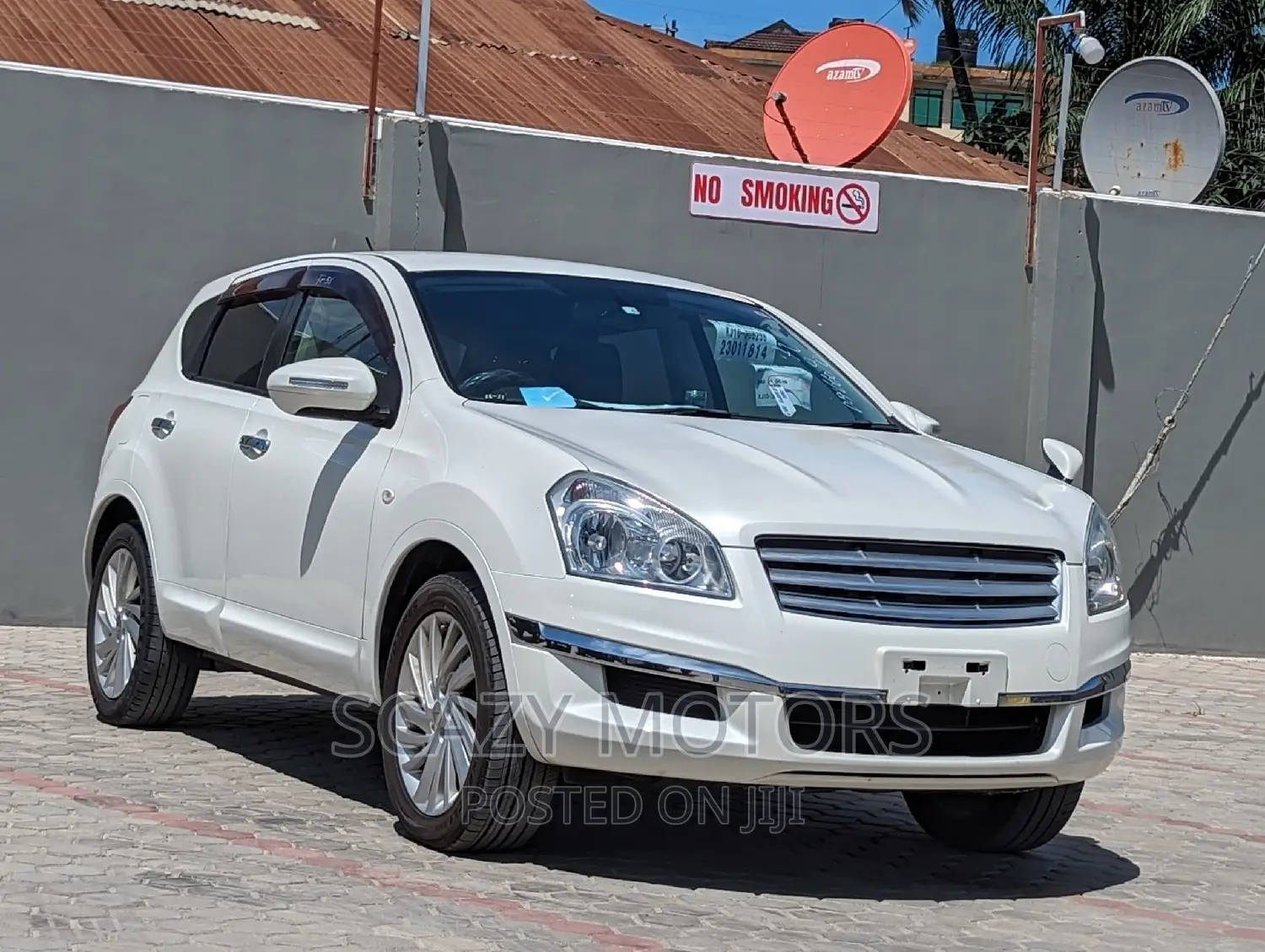 Nissan Dualis 2011 White
