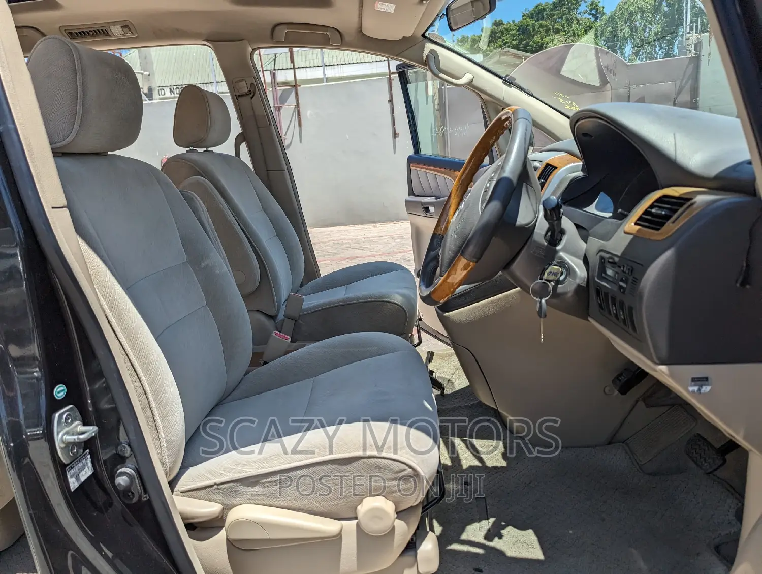 Toyota Alphard 2005 Black