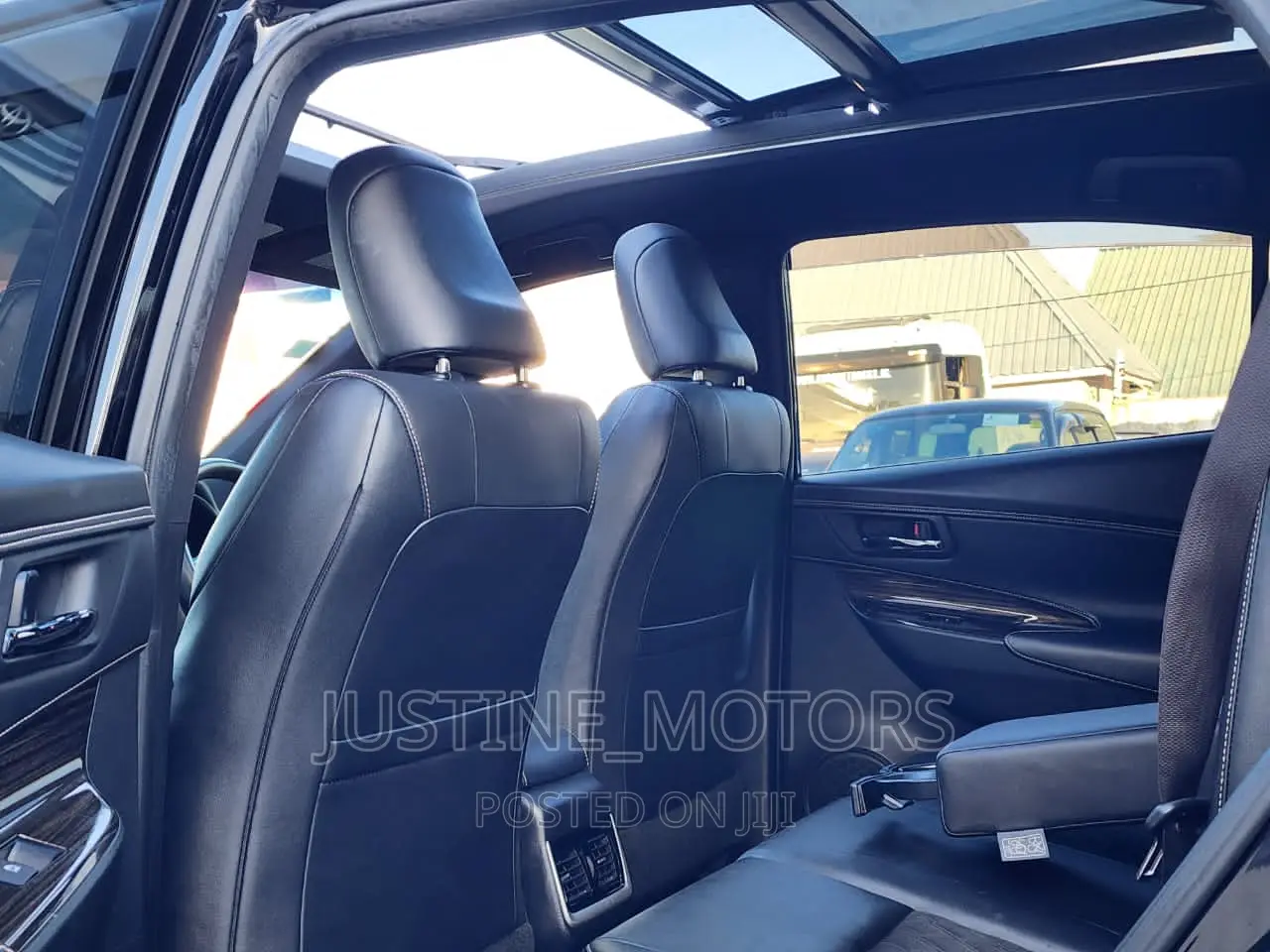 Toyota Harrier 2014 Black