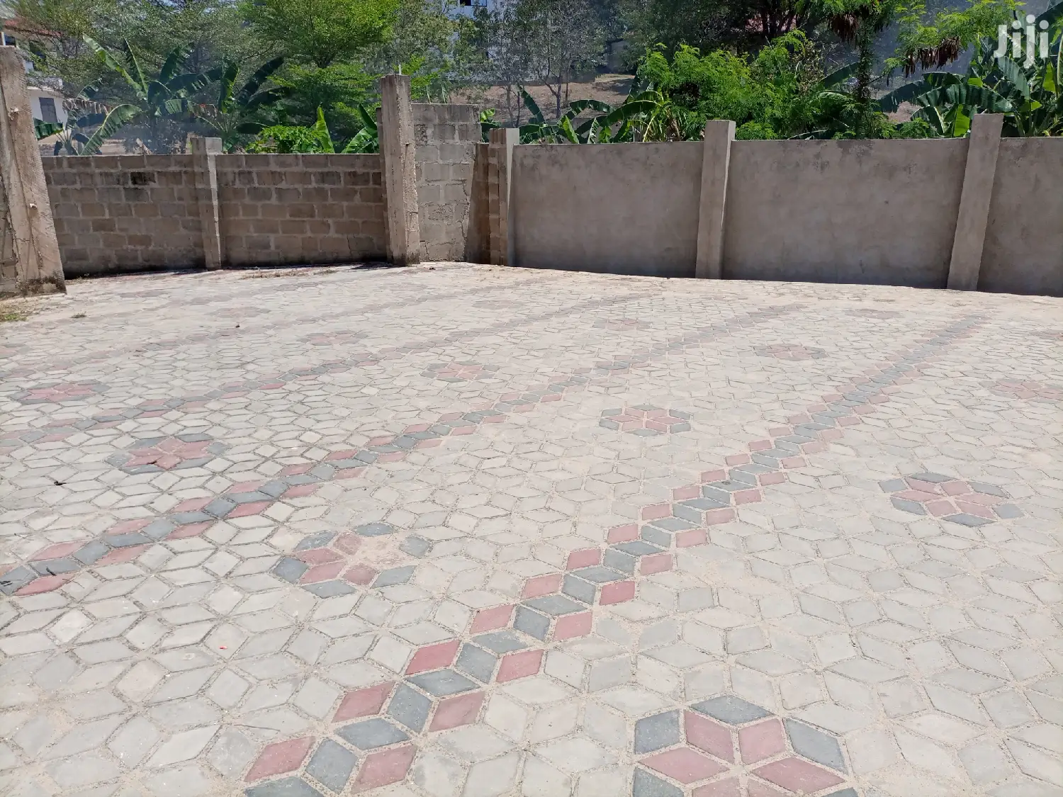 3bdrm Shared Apartment in Kinondoni for Rent
