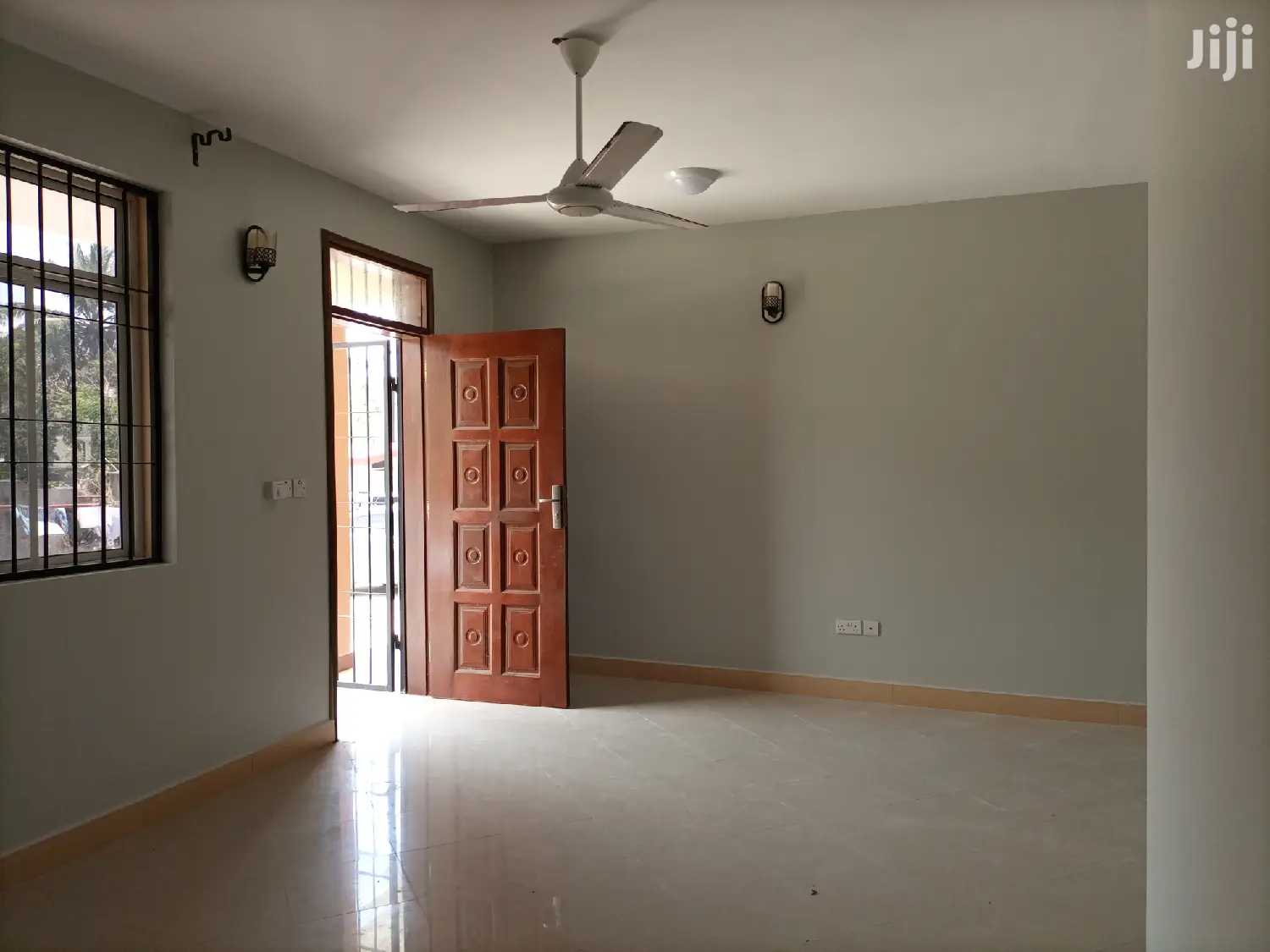 3bdrm Shared Apartment in Kinondoni for Rent
