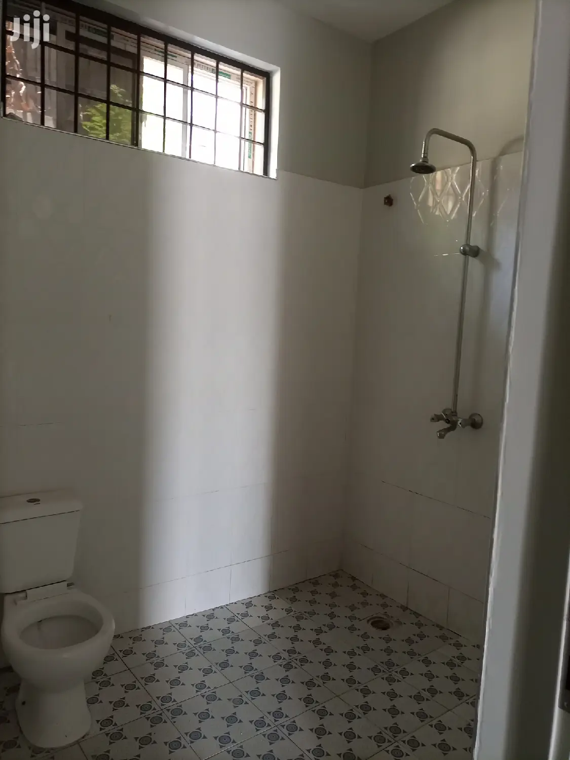 3bdrm Shared Apartment in Kinondoni for Rent