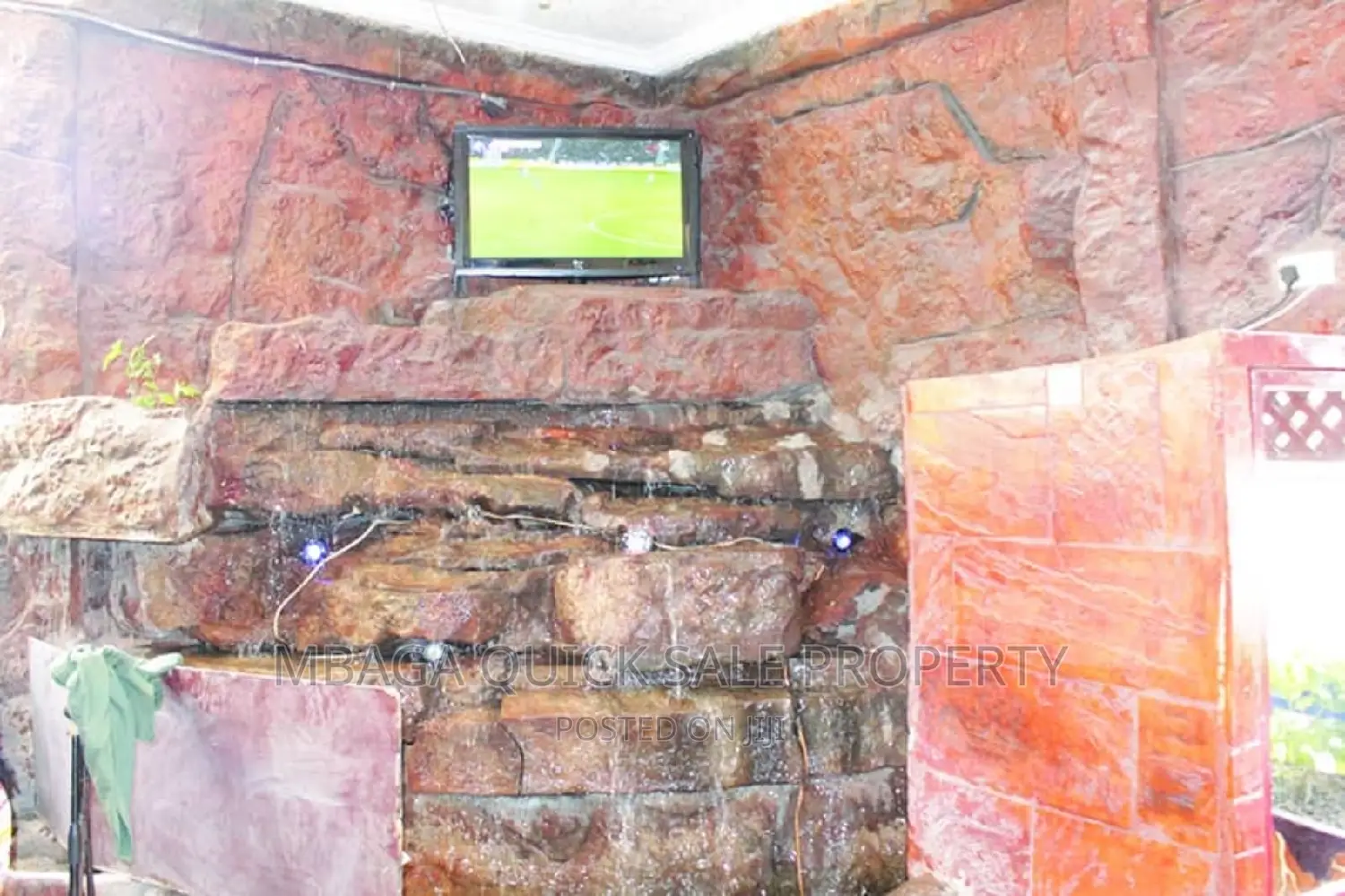 Furnished 20bdrm House in Ubungo, Mabibo for sale