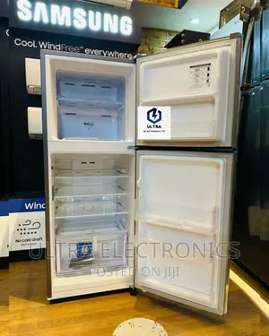 SAMSUNG Original Refrigerator With 203 Litres