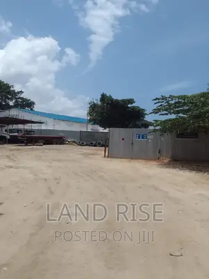 Warehouse and Yard