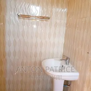 Furnished 5bdrm Apartment in Bahari Beach, Kinondoni for sale