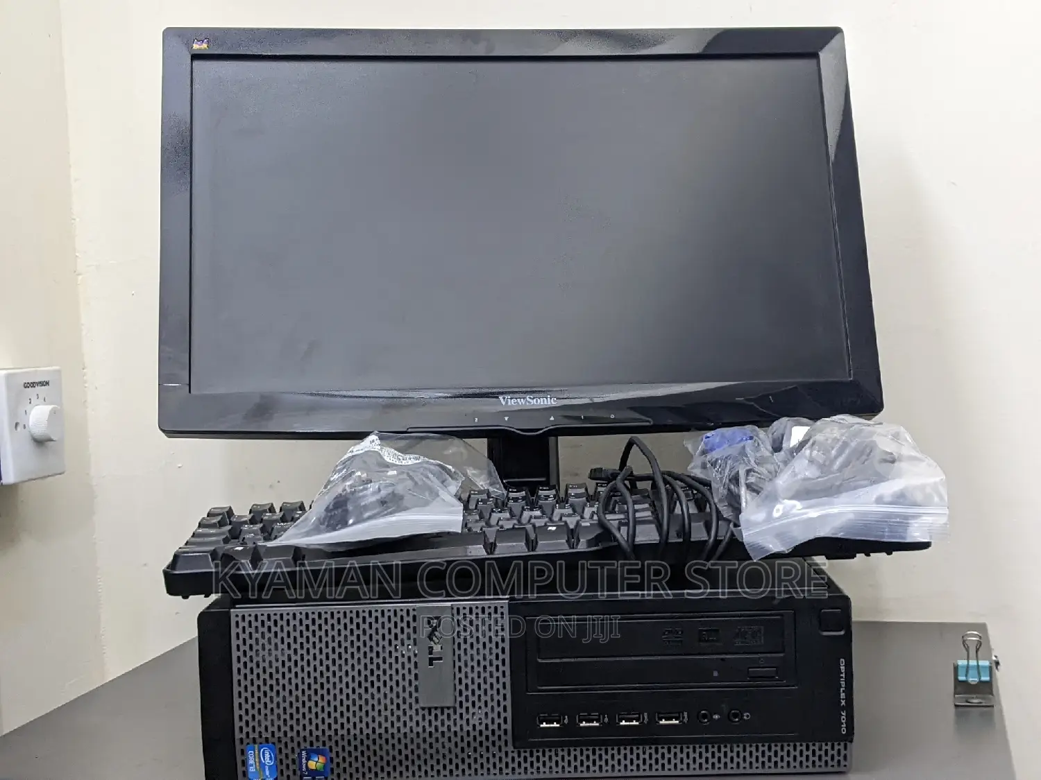 Dell Optiplex 7010 Tower Plus 4GB Intel Core I3 HDD 500GB