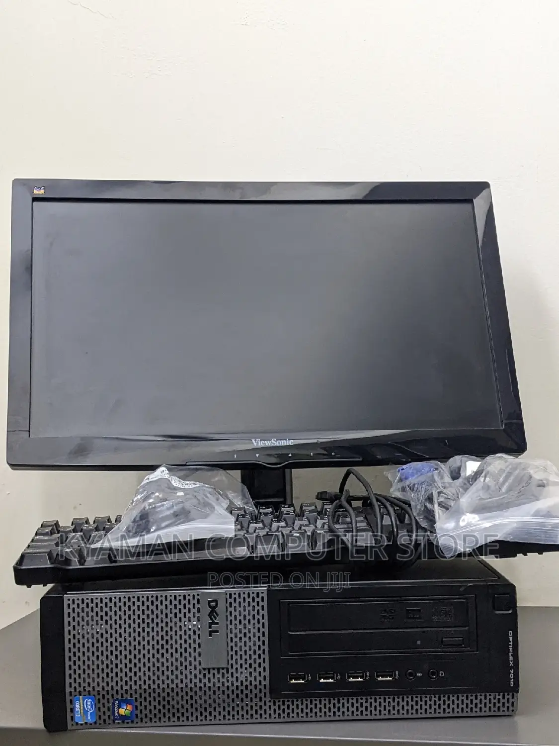 Dell Optiplex 7010 Tower Plus 4GB Intel Core I3 HDD 500GB