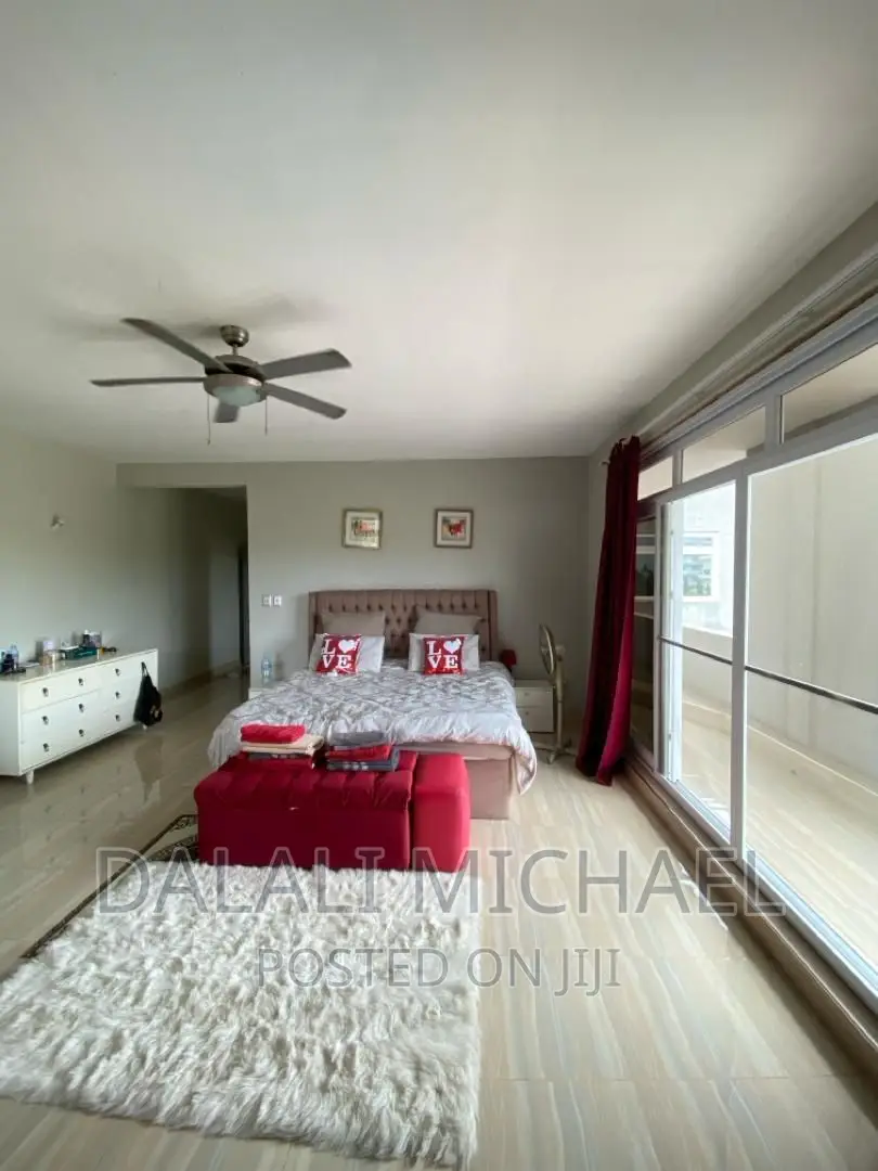 7bdrm House in Mbweni for sale