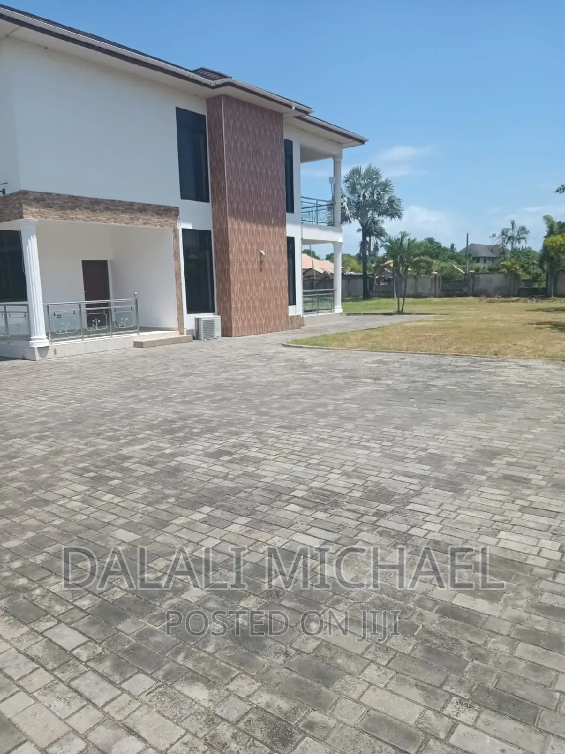 5bdrm Bungalow in Bahari Beach, Kunduchi for sale