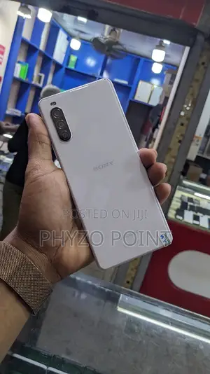 Sony Xperia 10 II 64 GB White