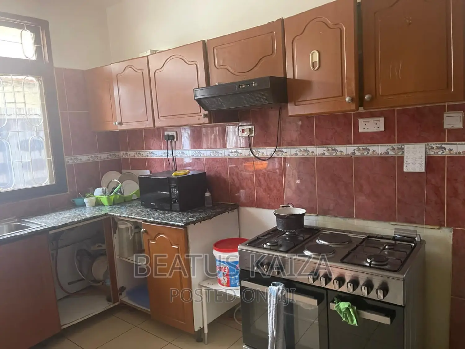 4bdrm Block of Flats in Mikochen B, Mikocheni for sale