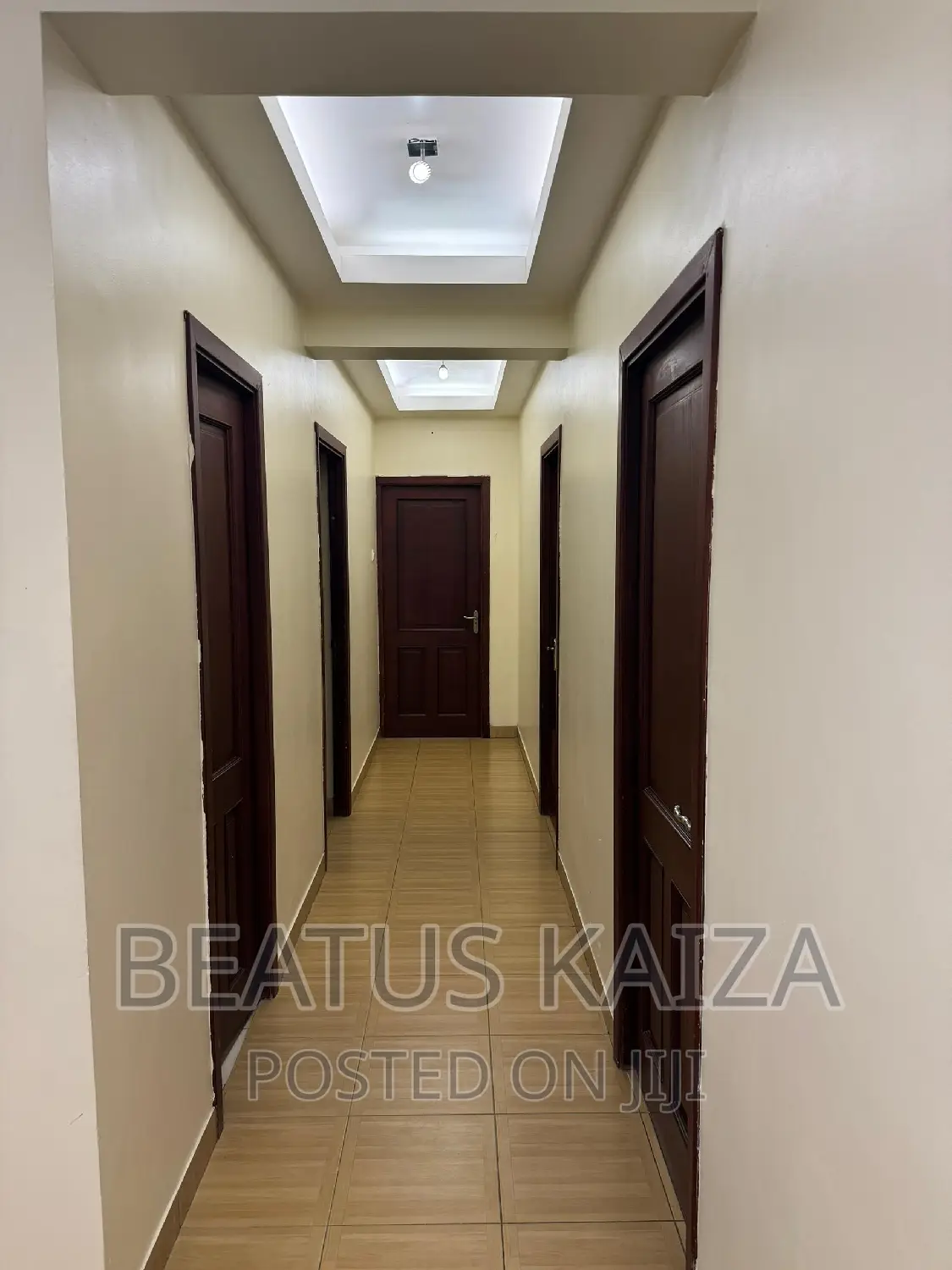 4bdrm Block of Flats in Mikocheni B for sale