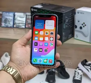 Apple iPhone 11 64 GB Purple