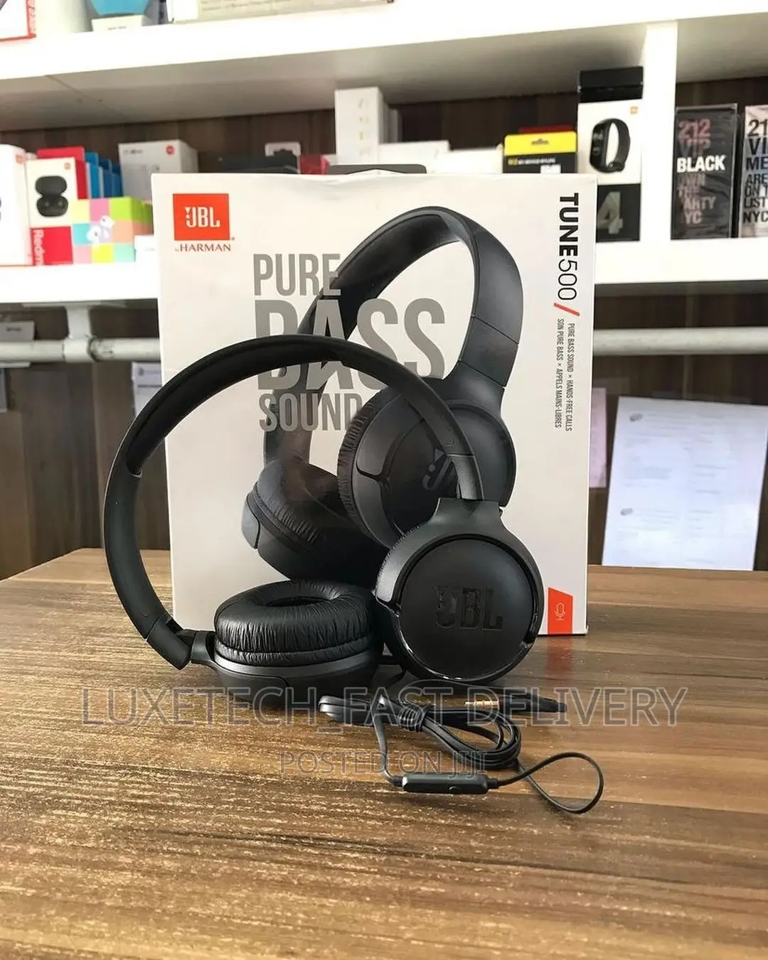 JBL Tune 500 Wired Headphone