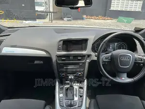 Audi Q5 2011 White