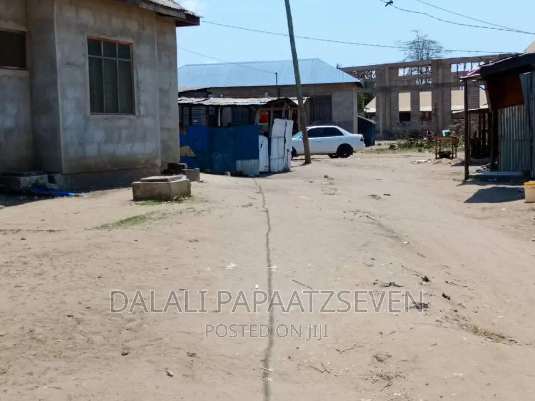 3bdrm House in Dalalipapaatzseven, Kinondoni for sale