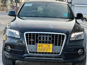 Audi Q5 2010 Black