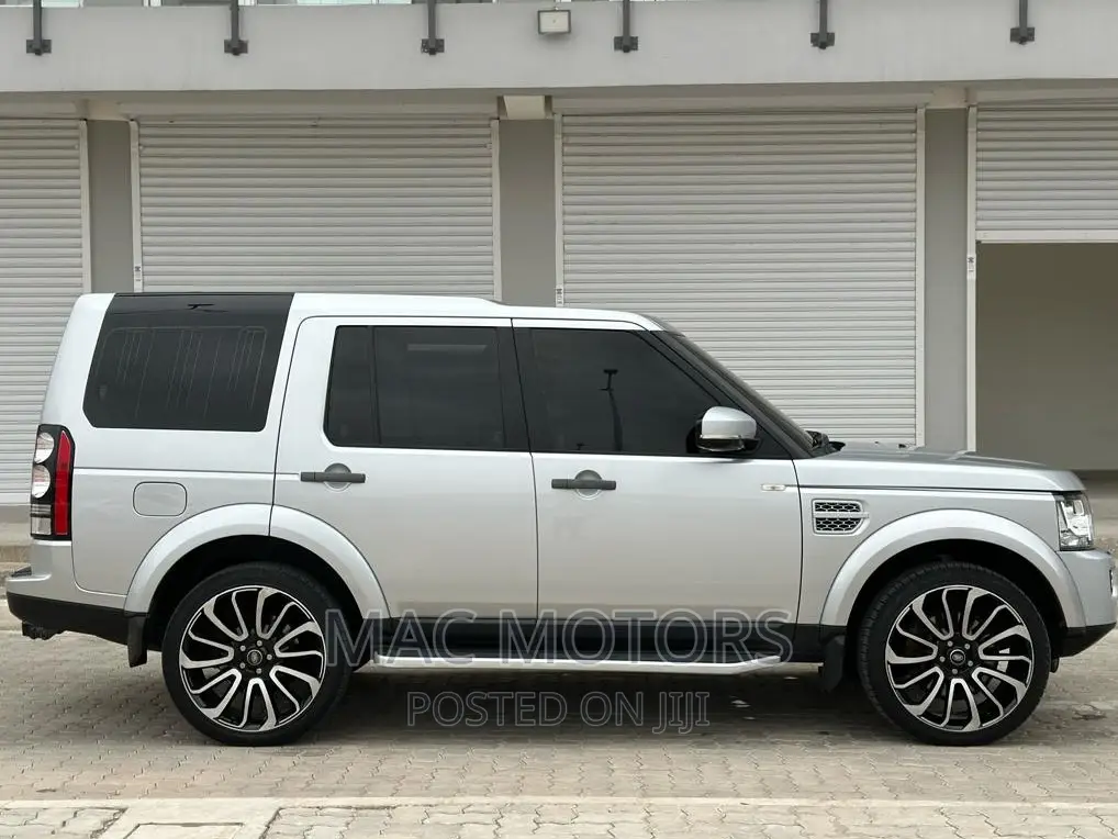 Land Rover Discovery 2013 Silver