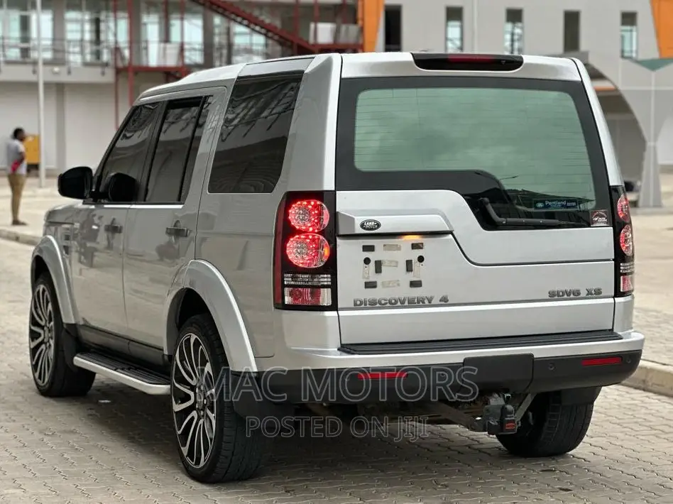 Land Rover Discovery 2013 Silver
