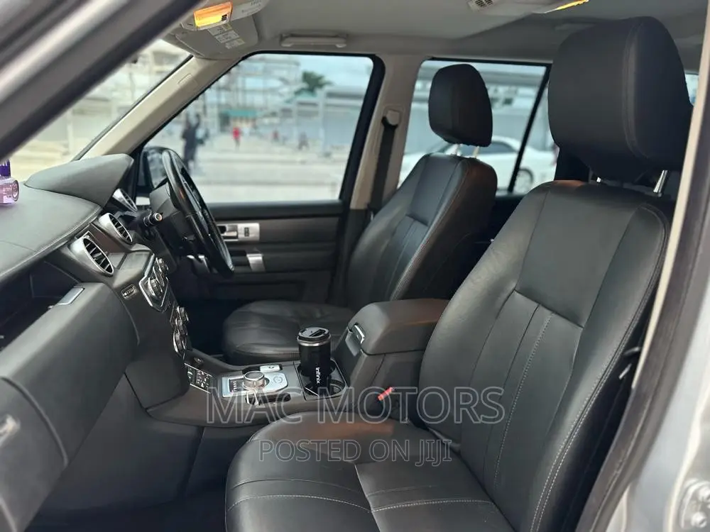 Land Rover Discovery 2013 Silver