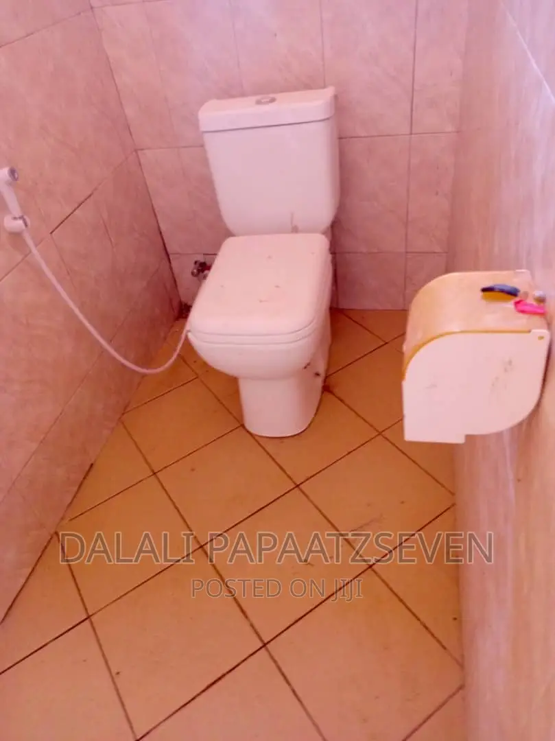 4bdrm House in Dalalipapaatzseven, Bunju for rent