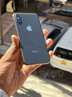 Apple iPhone X 64 GB Black