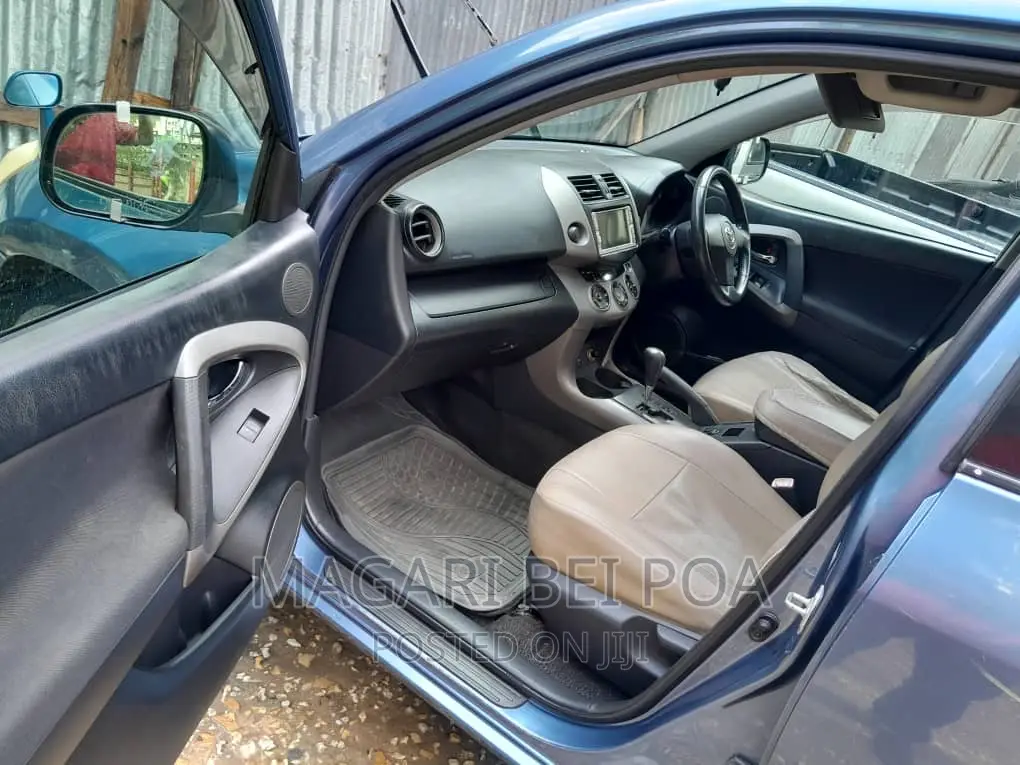 Toyota RAV4 2006 Blue