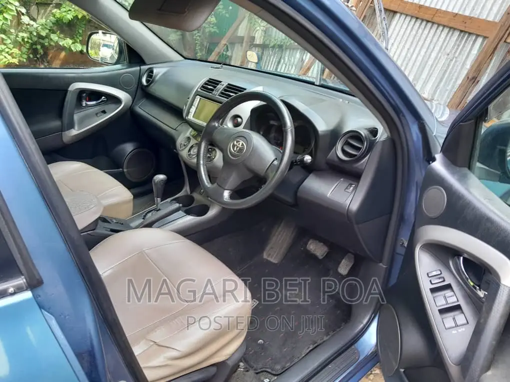 Toyota RAV4 2006 Blue