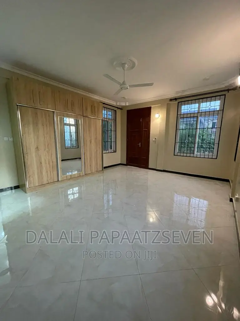 4bdrm House in Dalalipapaatzseven, Kinondoni for rent