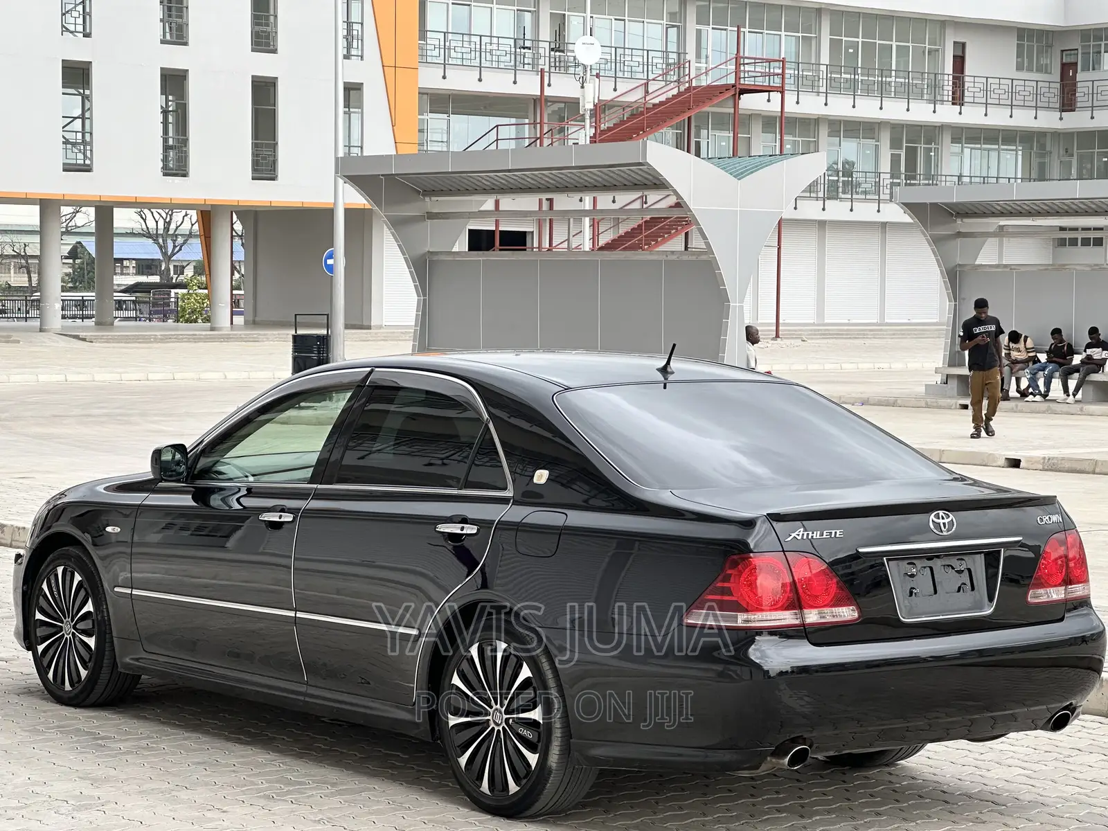 Toyota Crown 2006 Black