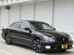 Toyota Crown 2006 Black