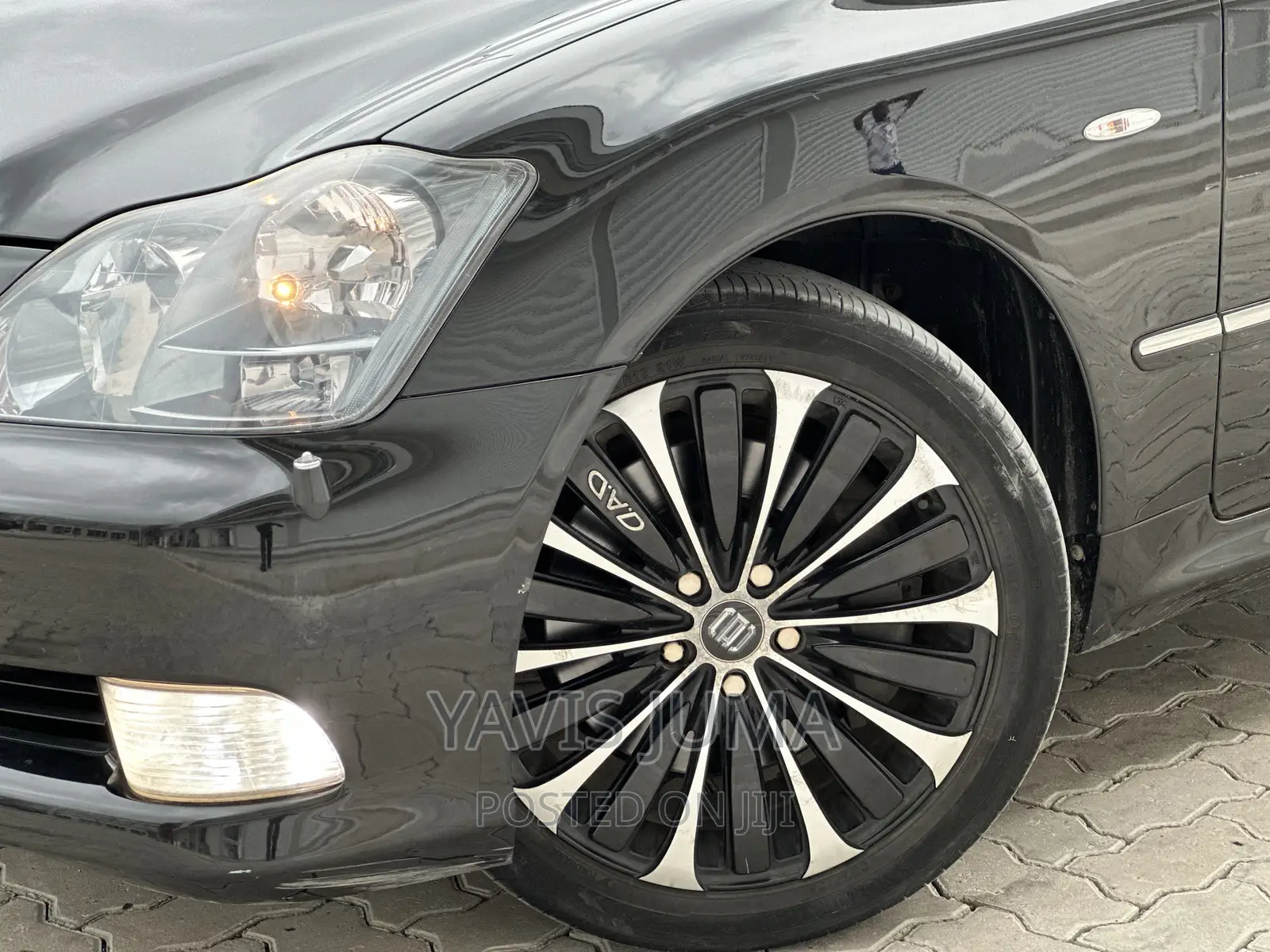 Toyota Crown 2006 Black