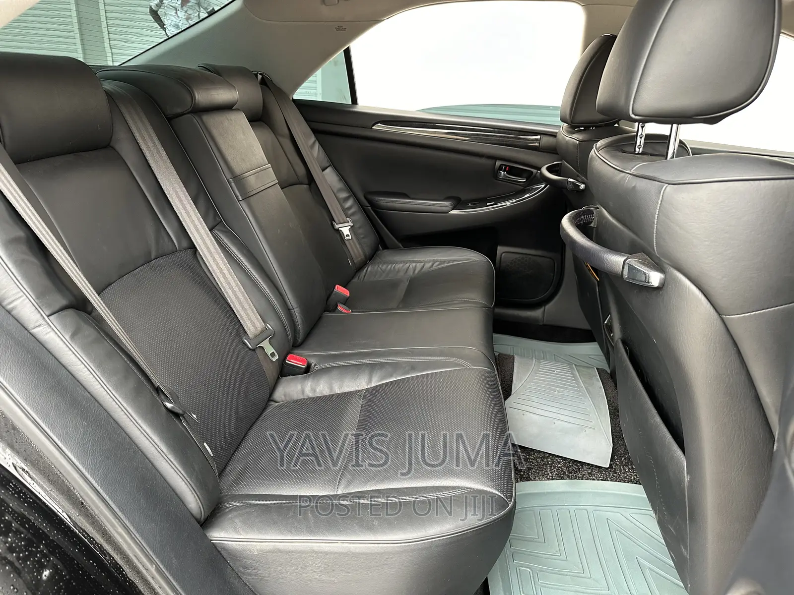 Toyota Crown 2006 Black