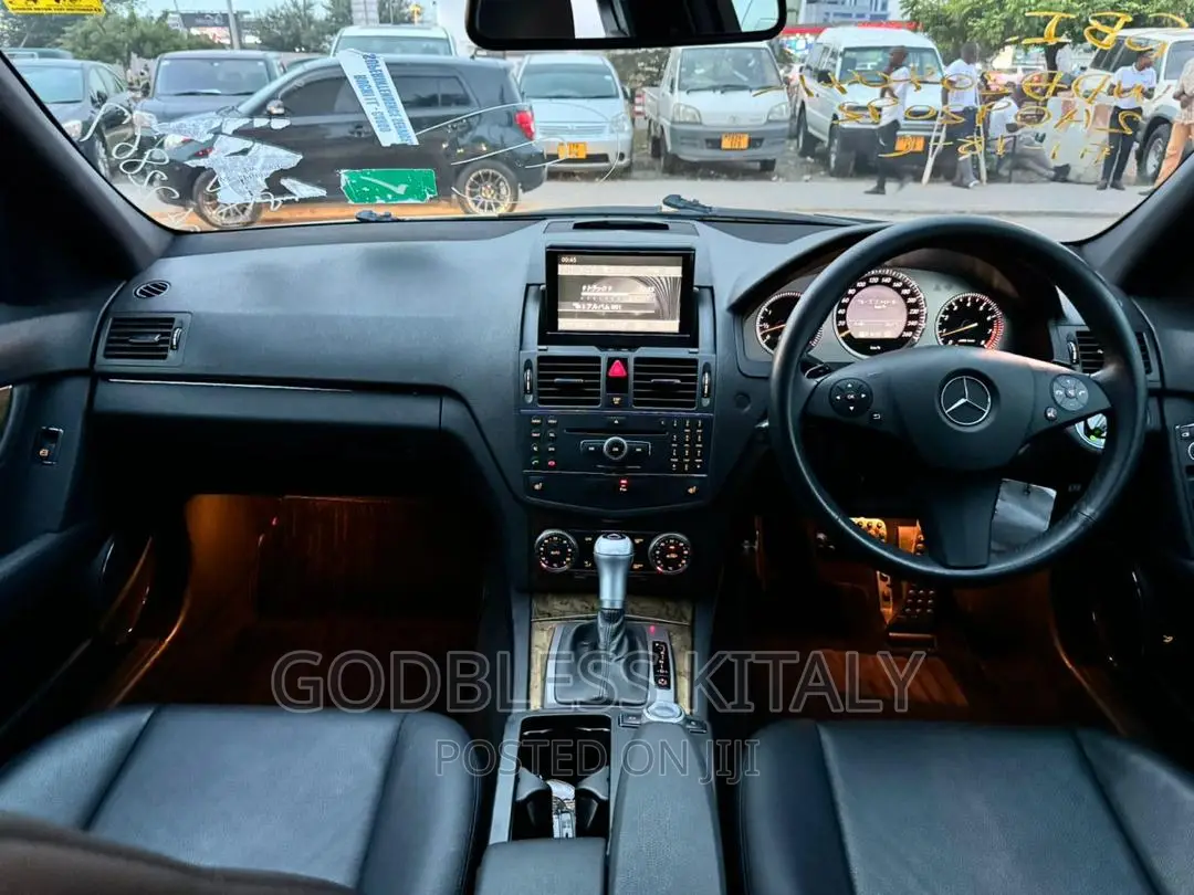 Mercedes-Benz C-Class 2008 White