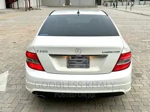 Mercedes-Benz C-Class 2008 White