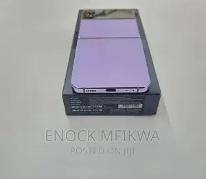 Samsung Galaxy Z Flip4 256 GB Purple