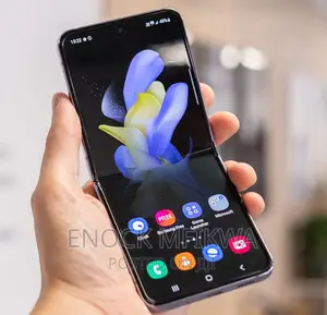 Samsung Galaxy Z Flip4 128 GB Black