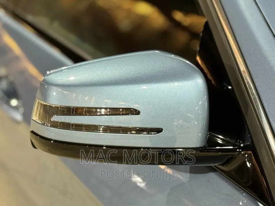 Mercedes-Benz E250 2011 Blue