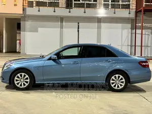 Mercedes-Benz E250 2011 Blue