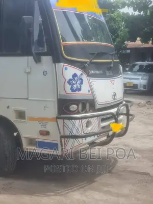 Tata LPO 1999 White