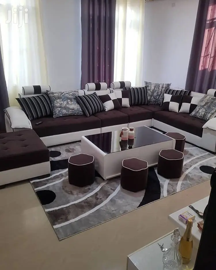 Classic L-SHAPE DESIGN (7seat+Coffee Table And Ottomans)