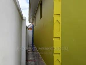 3bdrm Apartment in Chamazi Msufini, Mbagala for sale