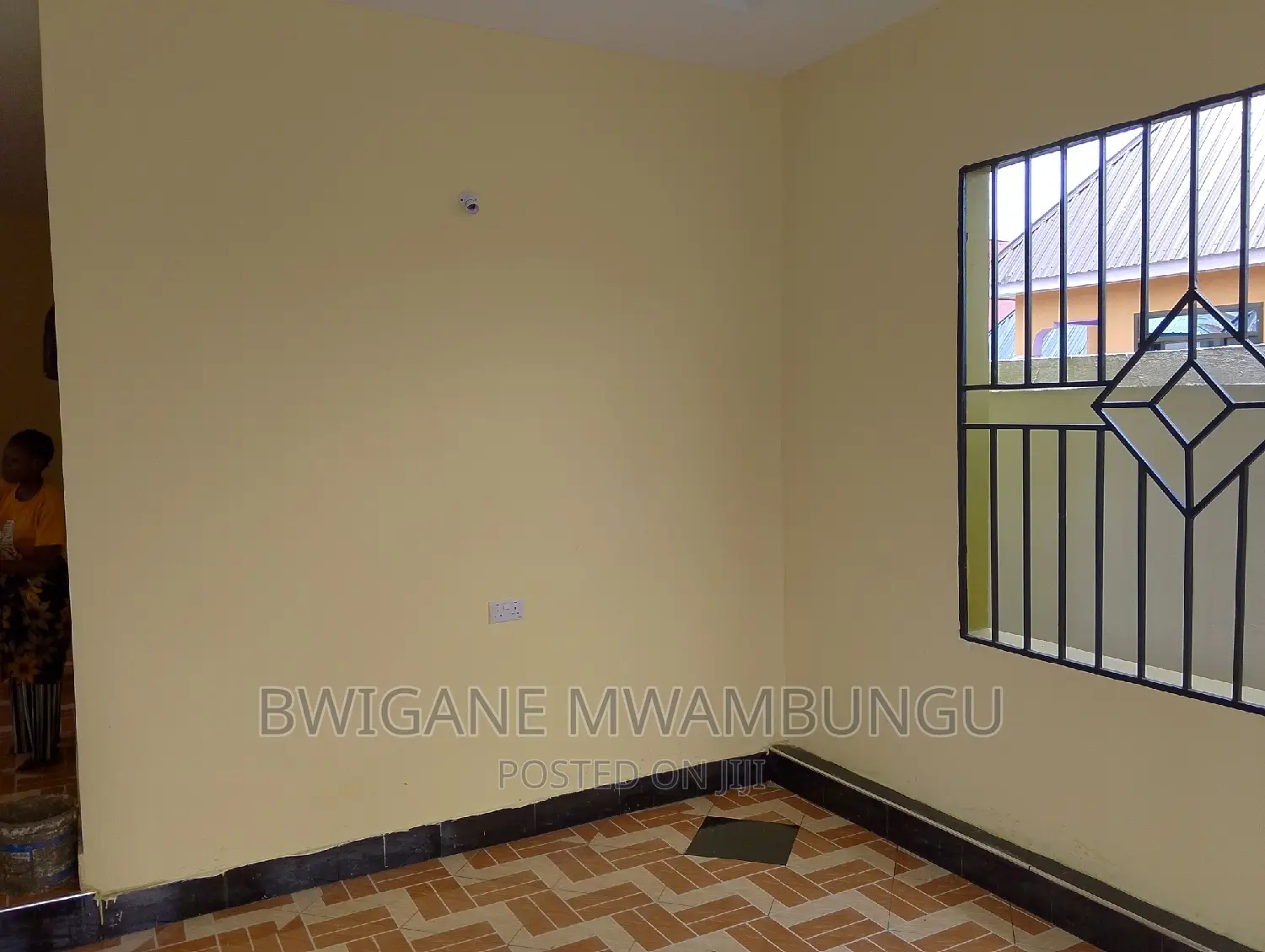 3bdrm Apartment in Chamazi Msufini, Mbagala for sale