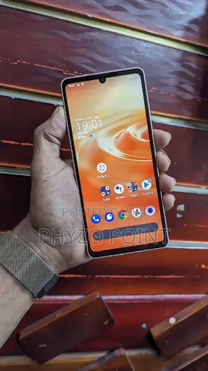 Sharp Aquos Sense6 64 GB Silver