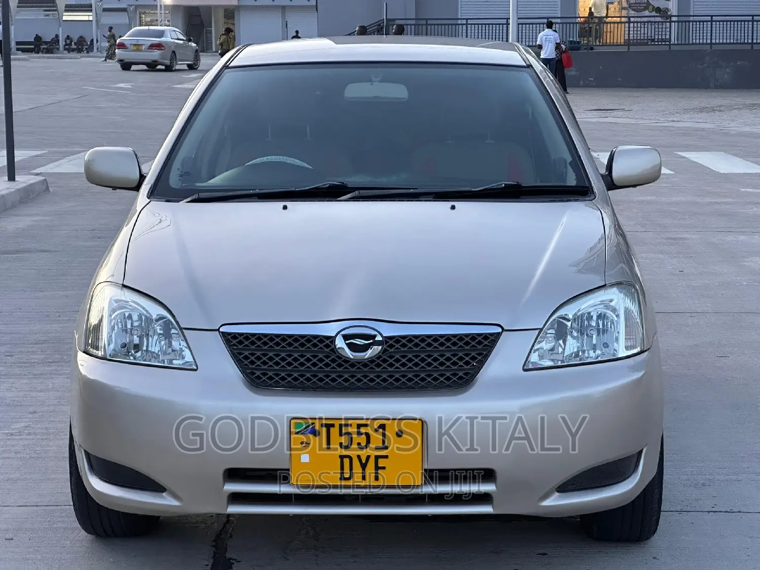 Toyota Corolla RunX 2005 Gold